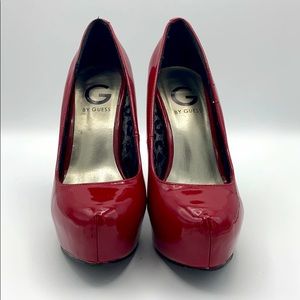 Guess Red Pumps